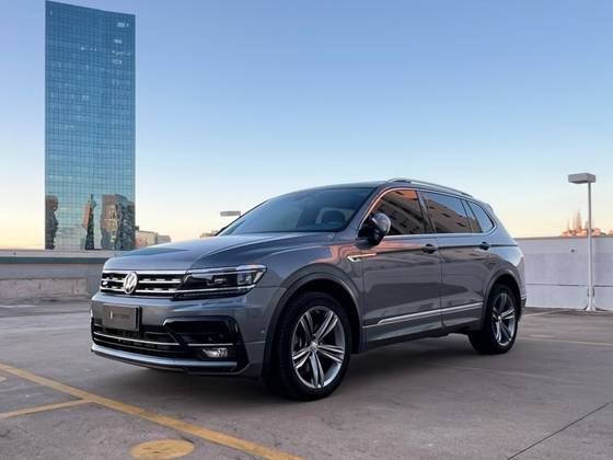 VOLKSWAGEN TIGUAN 2.0 350 TSI GASOLINA ALLSPACE R-LINE 4MOTION DSG VOLKSWAGEN TIGUAN 2.0 350 TSI GASOLINA ALLSPACE R-LINE 4MOTION DSG